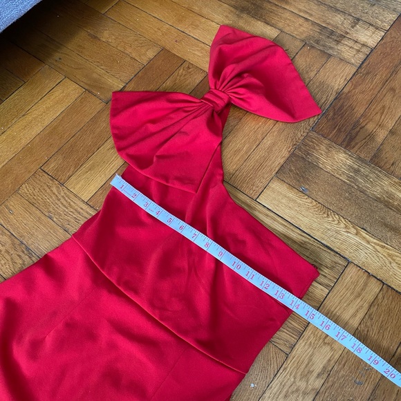 Mi Ami Elegant Scarlet Red One-Shoulder Dress - with Bow - Size M - Picture 5 of 7